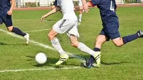 中国女排激战巴西，3-2绝地反击，世界杯连胜脚步不停