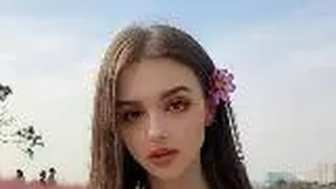 德国碳纤维床上桌——办公娱乐两不误的轻松之选